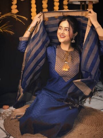 Tibra Attire Women Cotton Blend Kurti Pant Dupatta Set